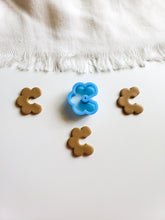 Load image into Gallery viewer, Scallop Flower Hoop Polymer Clay Cutter