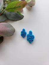 Load image into Gallery viewer, Snake | Cutter