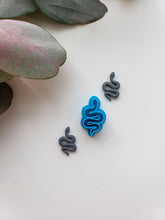 Load image into Gallery viewer, Snake | Cutter