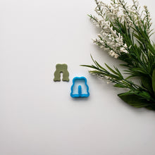 Load image into Gallery viewer, Denim Arch | Basics Clay Cutter |