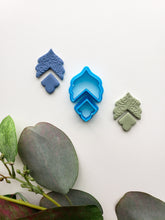 Load image into Gallery viewer, Foliage Dangle | Floral Clay Cutter