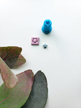 Load image into Gallery viewer, Rounded Star | Mini Clay Cutter