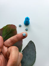 Load image into Gallery viewer, Rounded Star | Mini Clay Cutter