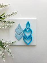 Load image into Gallery viewer, Leaf Trio Set | Floral Clay Cutter Set