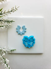 Load image into Gallery viewer, Sunflower Hoop | Fall Clay Cutter