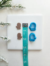 Load image into Gallery viewer, Mitten Set | Christmas Clay Cutter
