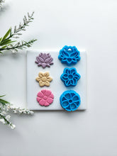 Load image into Gallery viewer, Bouquet Set | Easter Clay Cutter