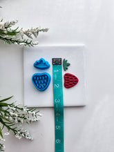 Load image into Gallery viewer, Strawb & Leaf Set | Fruit Polymer Clay Cutter