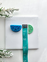 Load image into Gallery viewer, Citrus Slice | Fruit Polymer Clay Cutter