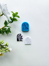 Load image into Gallery viewer, Organic Fan Leaf Arch | Floral Polymer Clay Cutter