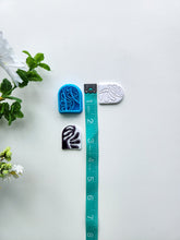 Load image into Gallery viewer, Organic Fan Leaf Arch | Floral Polymer Clay Cutter