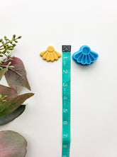 Load image into Gallery viewer, Half Daisy | Floral Clay Cutter
