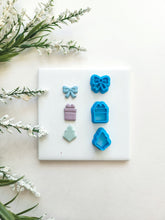 Load image into Gallery viewer, Christmas Gift Set | Christmas Clay Cutter
