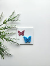 Load image into Gallery viewer, Monarch | Spring Polymer Clay Cutter

