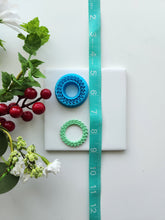 Load image into Gallery viewer, Holly Leaf Wreath | Christmas Polymer Clay Cutter
