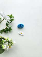 Load image into Gallery viewer, Tilted Daisy | Floral Polymer Clay Cutter

