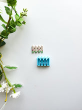 Load image into Gallery viewer, Picket Fence | Garden Polymer Clay Cutter
